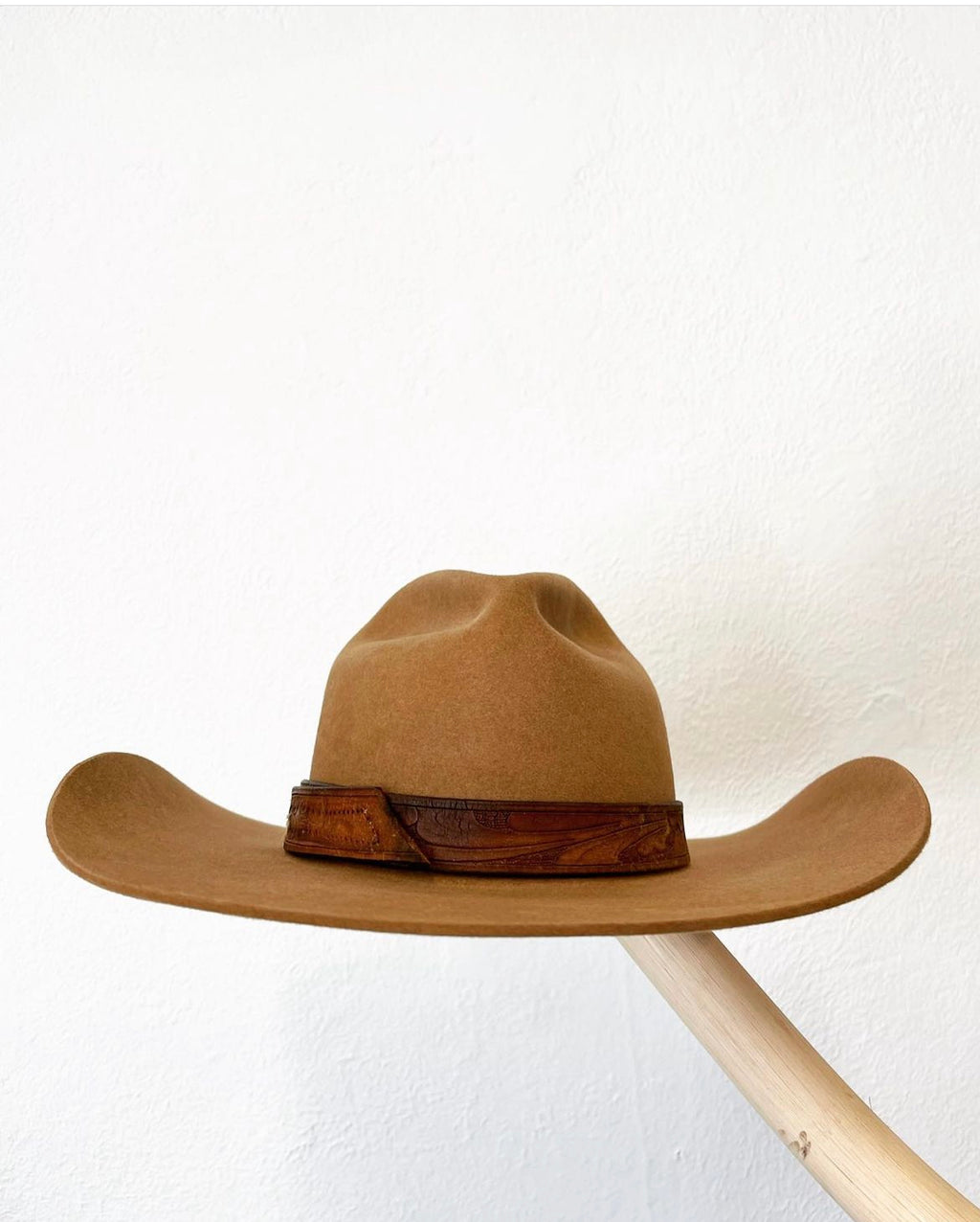 Scout Felt Hat Cleaner by Manhattan Wardrobe Supply